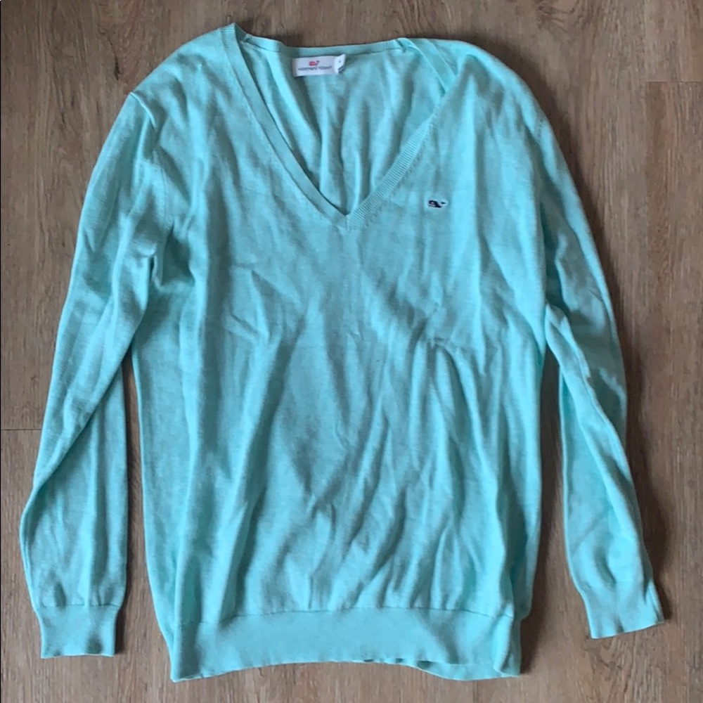 Vineyard vines sweater